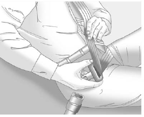 GMS Sierra: Lap-Shoulder Belt. If the belt stops before it reaches the buckle, when using the lap-shoulder belt in a rear center seating position of a crew-cab, tilt the latch plate and keep pulling the safety belt until it can be buckled.